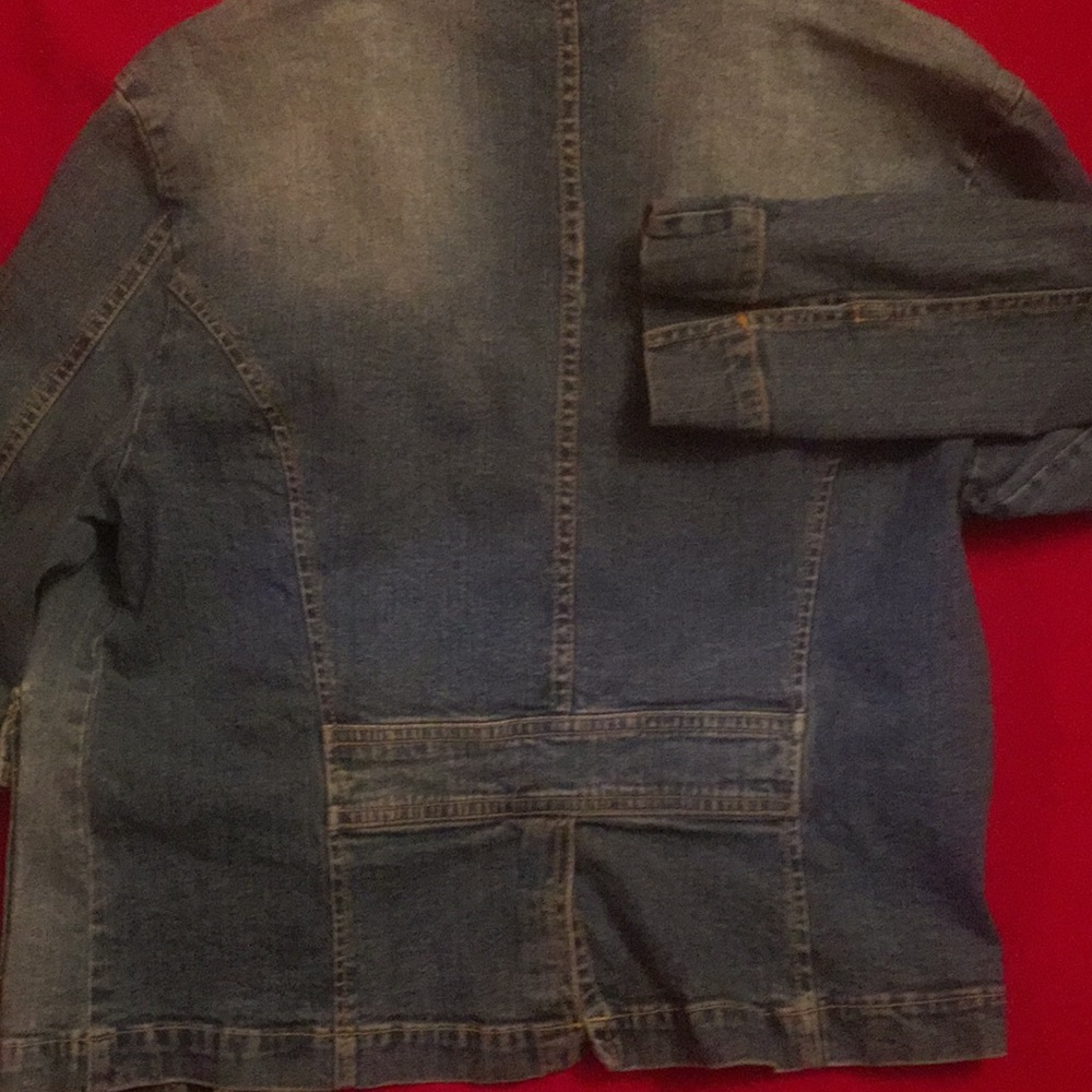 Jean jacket - Picture 4 of 4